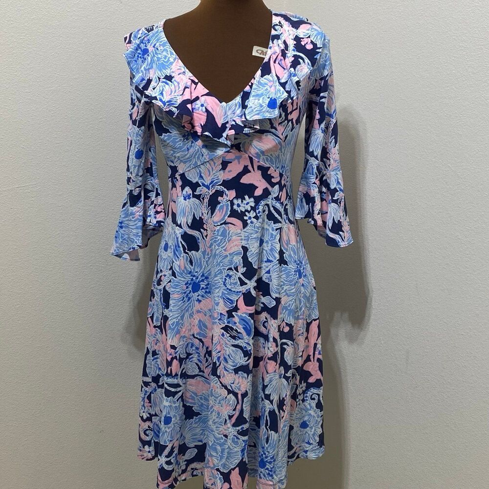 Lilly Pulitzer Stirling Dress in Bright Navy
"Amore Please" Size X-Small